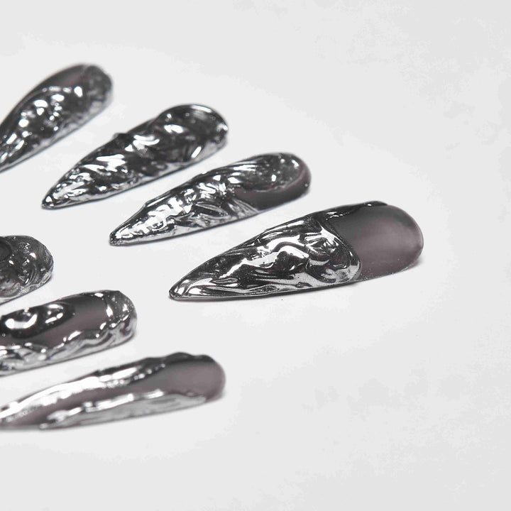 Silver Night - MissSunshineNails