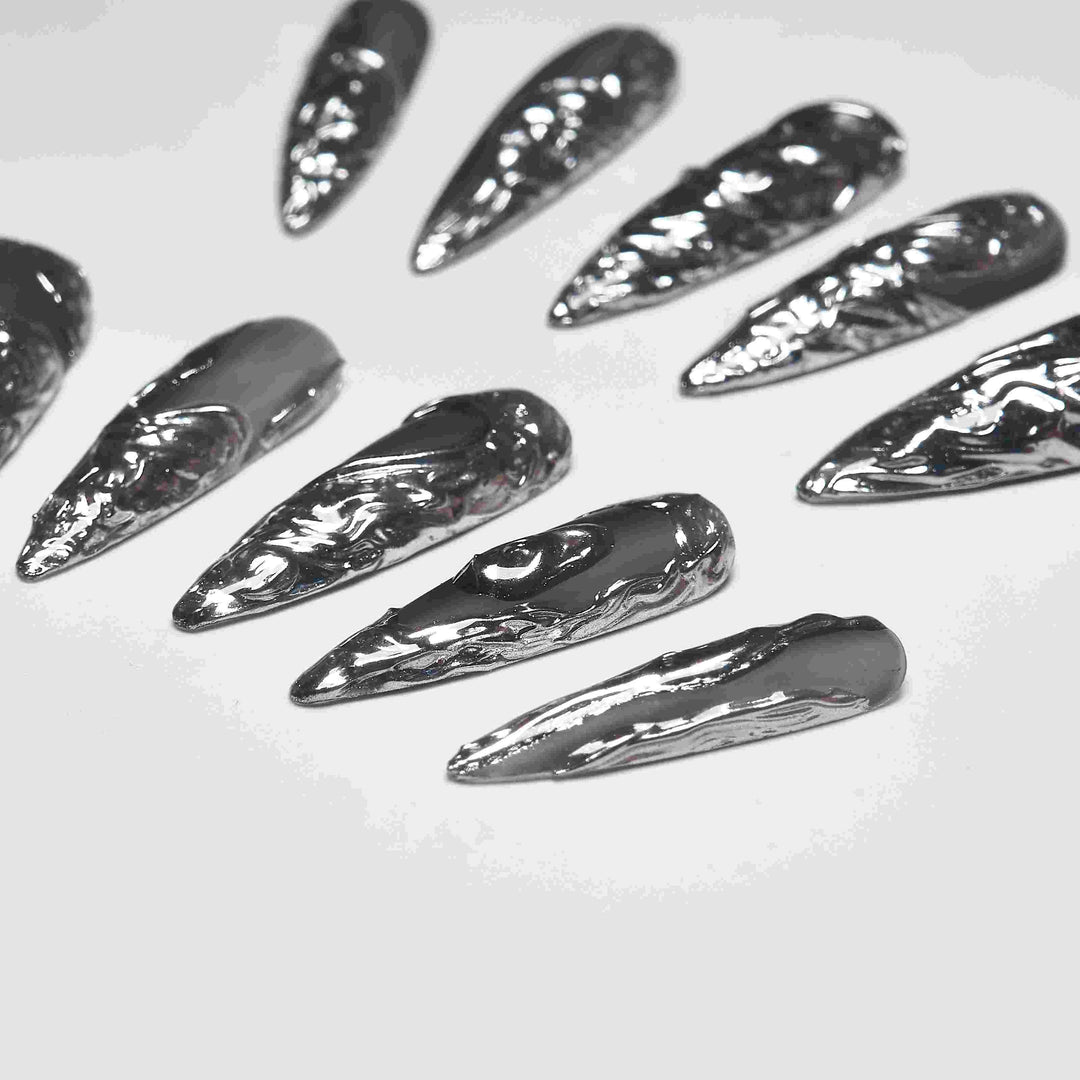 Silver Night - MissSunshineNails
