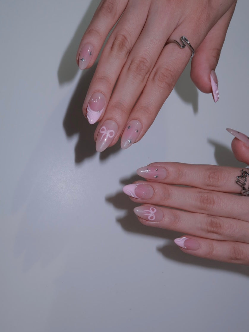 Dainty pink press-on nail design
