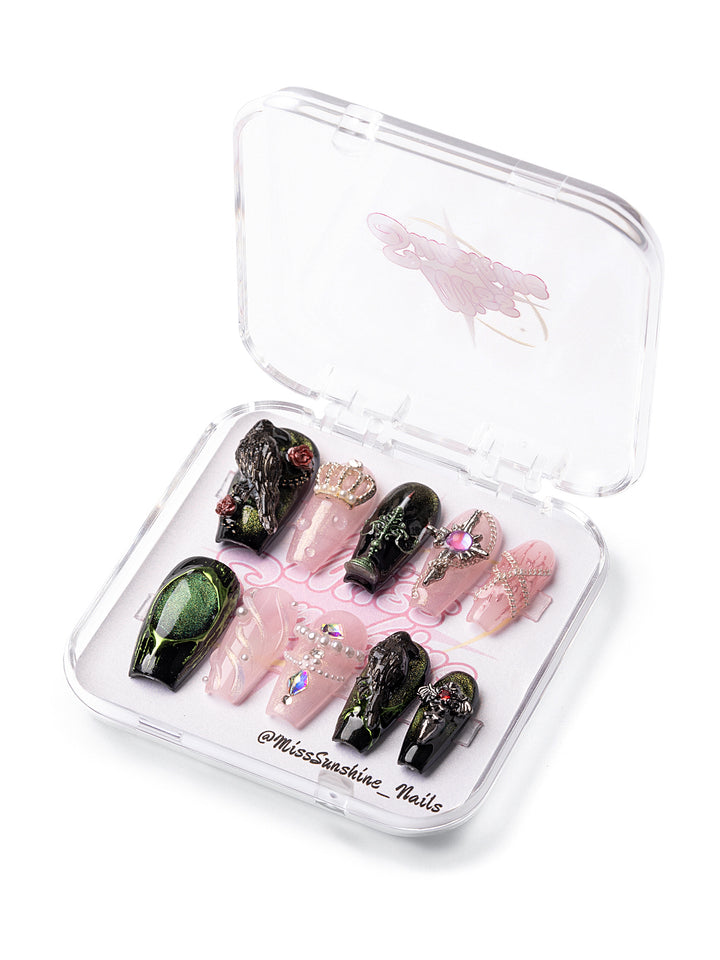 Gothic green and black nails
