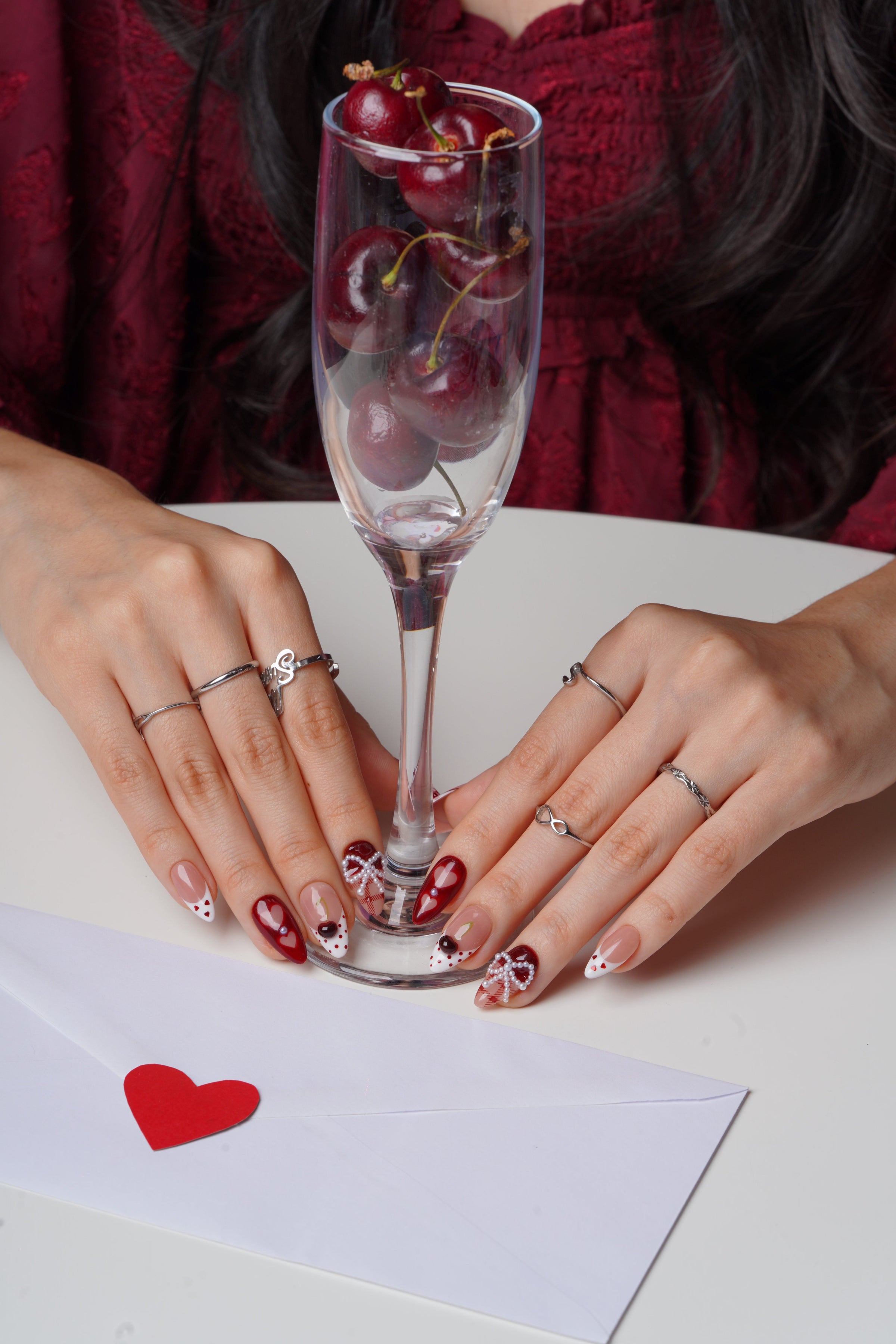 Valentine's Day Press On Nails