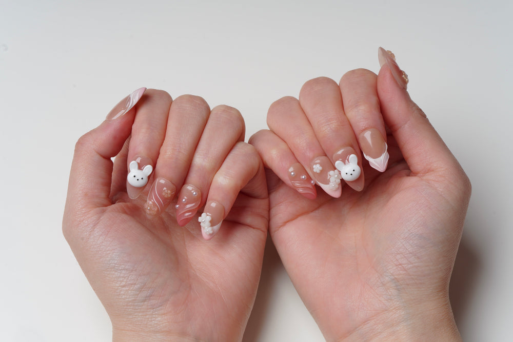 Spring Bear - MissSunshineNails