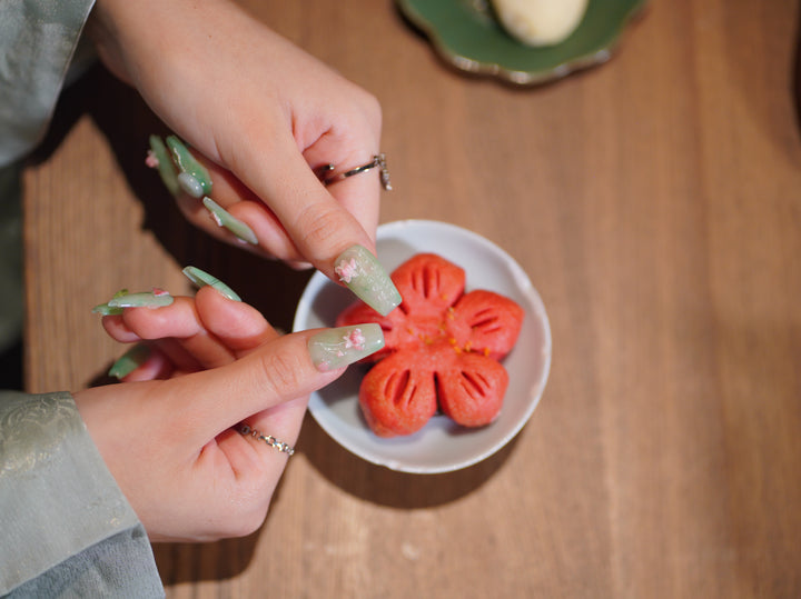Lotus Jade - MissSunshineNails