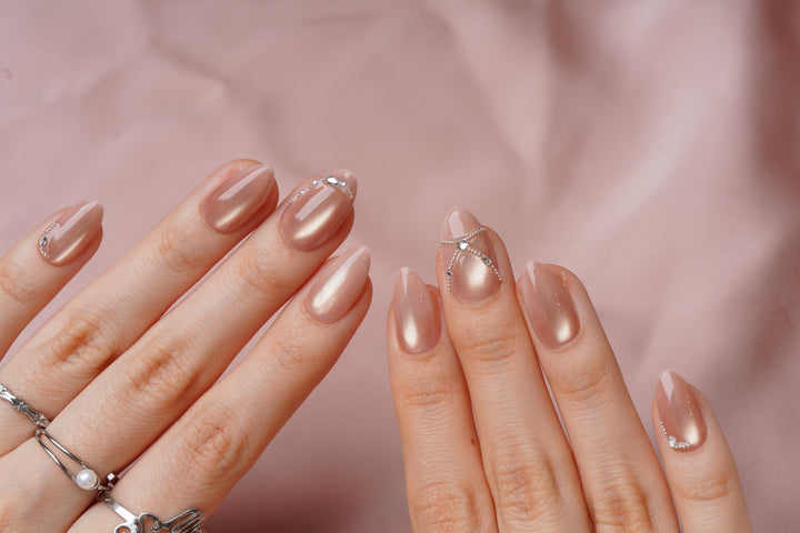 Afterglow magnetic shimmer graduation nails