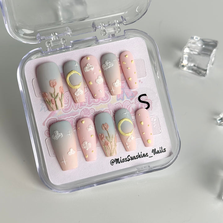 Tulip floral pastel press-ons