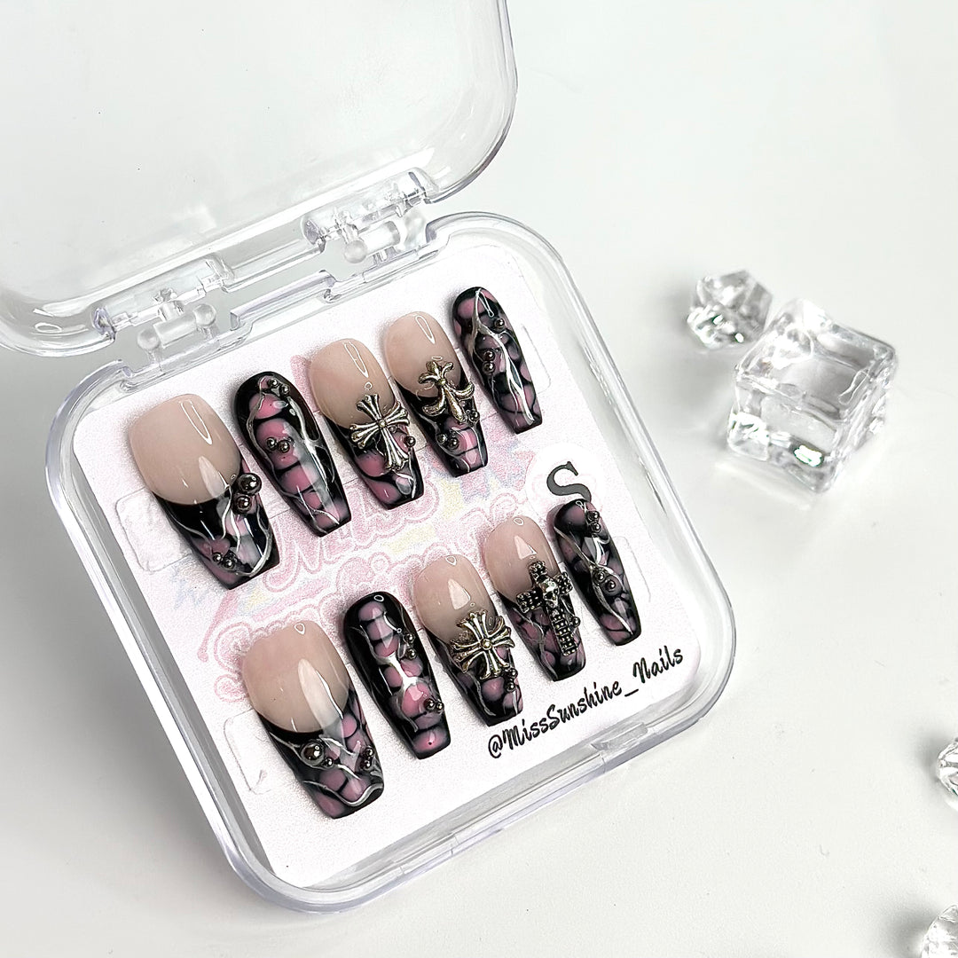 Black pink medium coffin nails