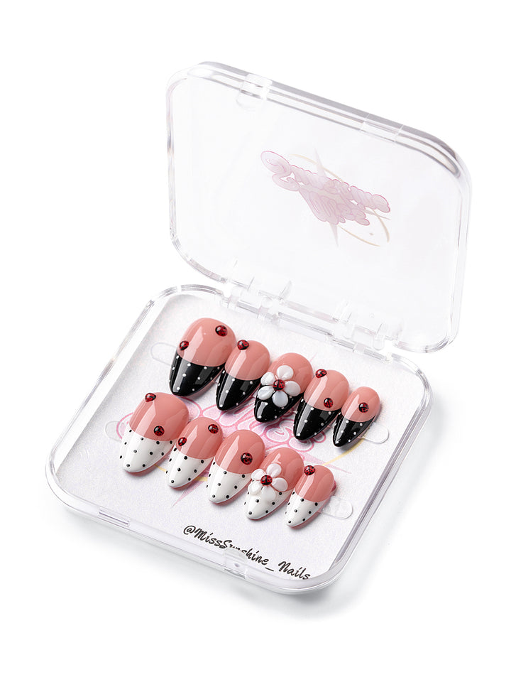 Spring press on nails with polka dots and flower