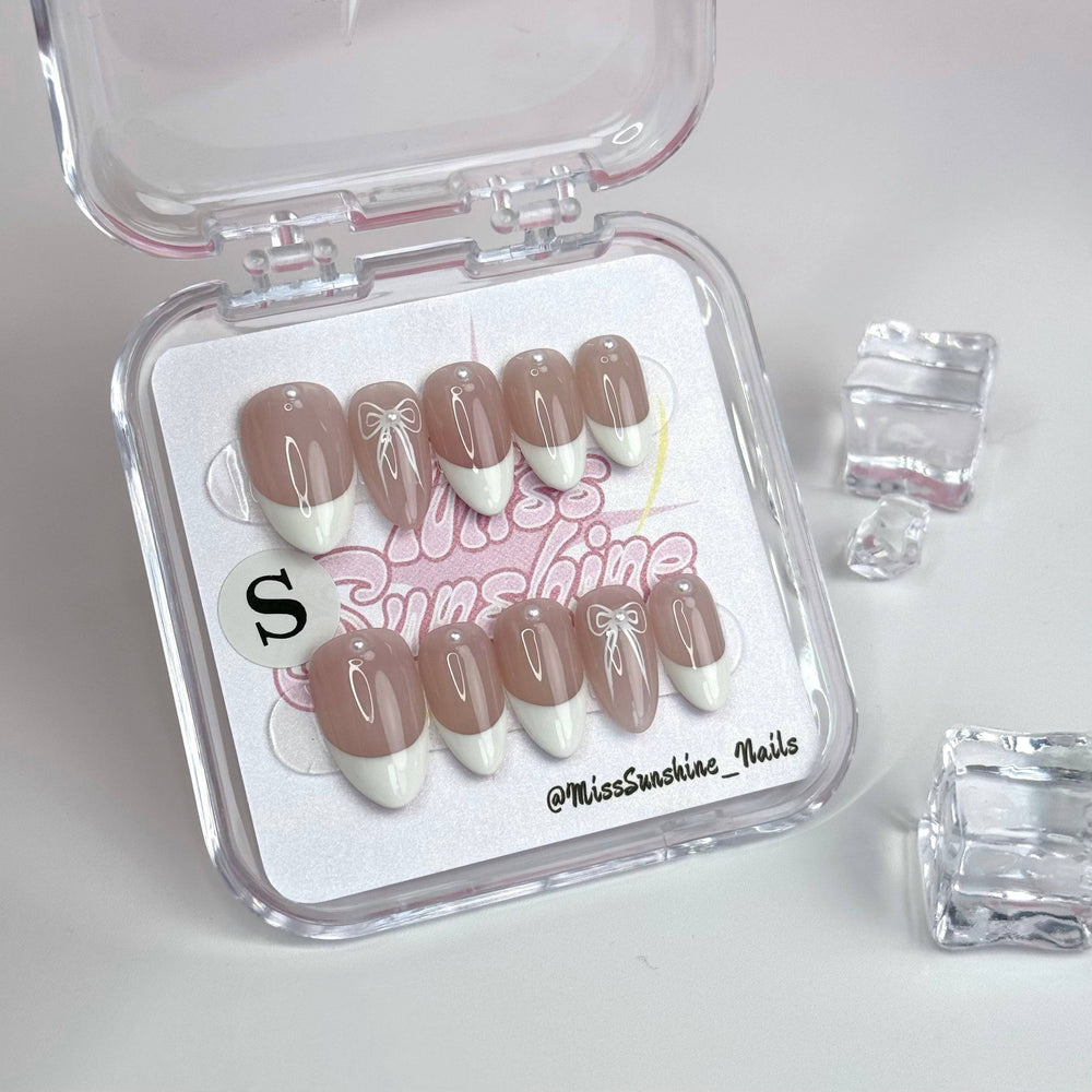 French Bow classic and cute press-on nails