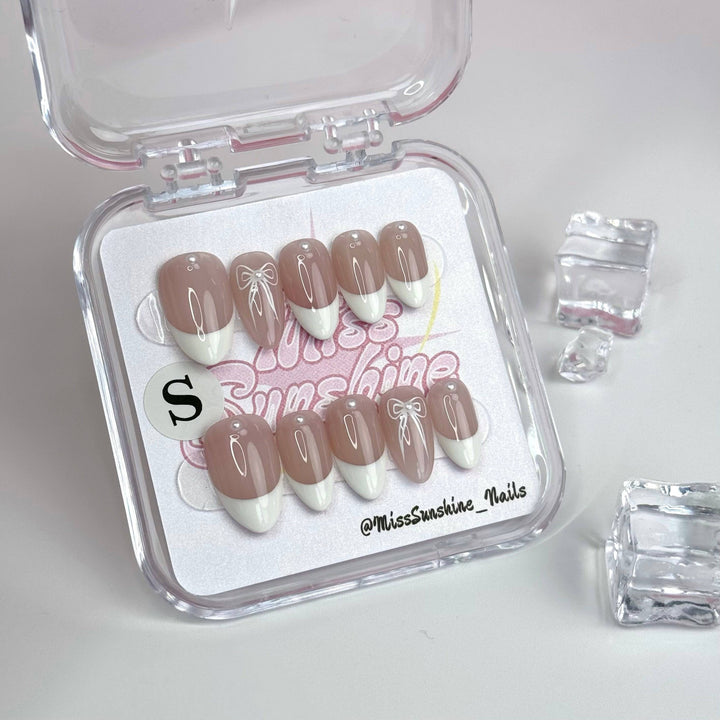 French Bow classic and cute press-on nails