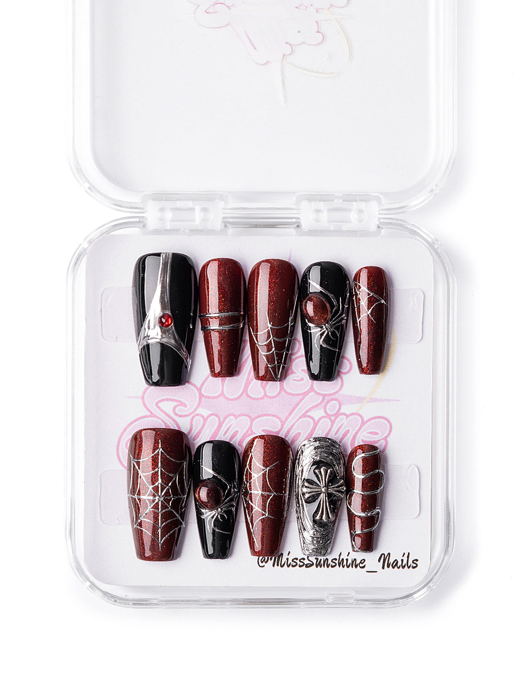 Gothic glam nails with chains
