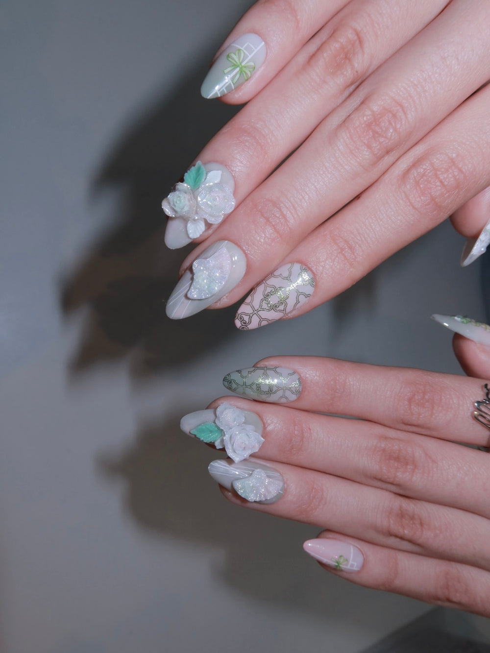 Botanical charm nail design set