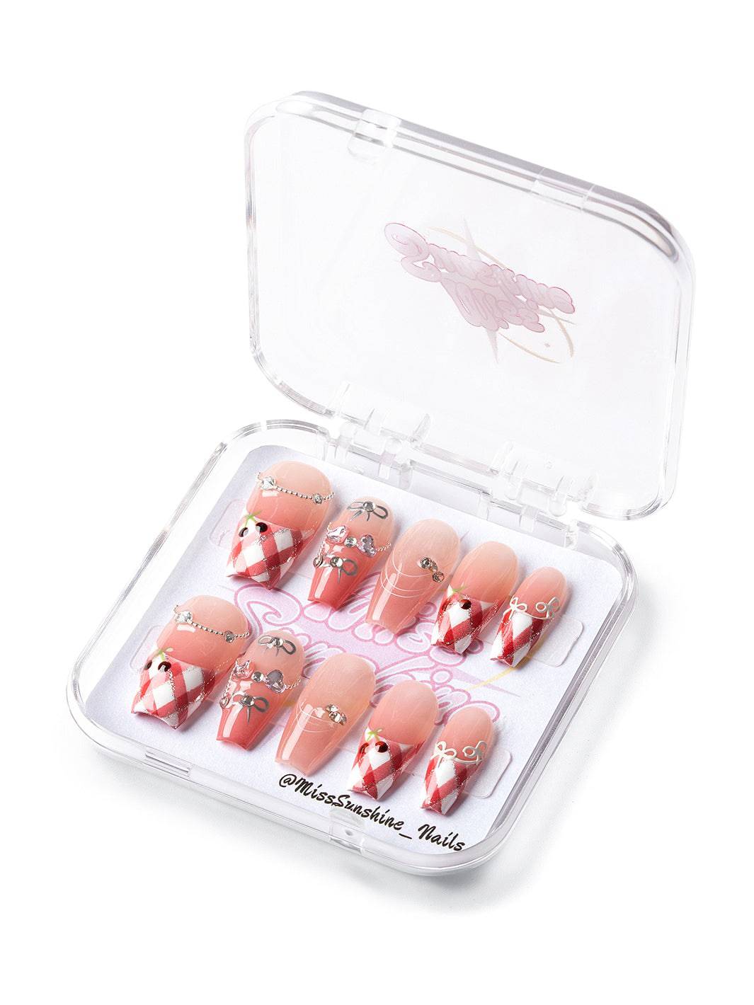Medium coffin nails with plaid