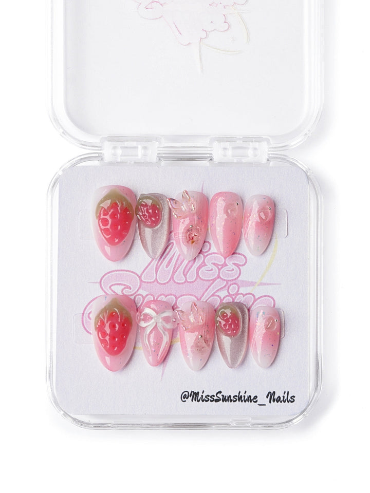 Strawberry Rush - MissSunshineNails